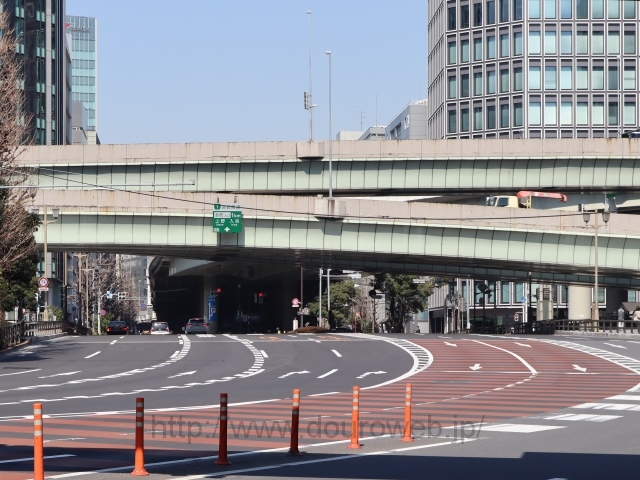 江戸橋一丁目交差点の写真
