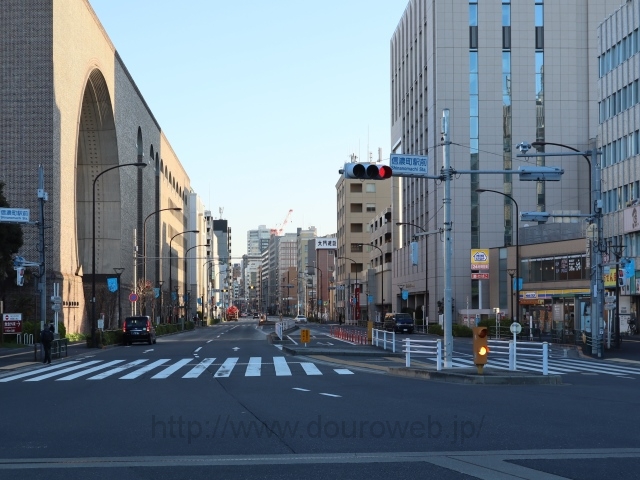 信濃町駅前交差点の写真