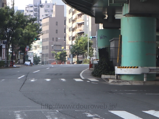 渋目陸橋の写真
