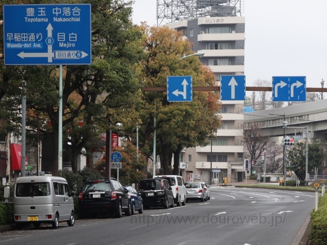 江戸川橋交差点の写真