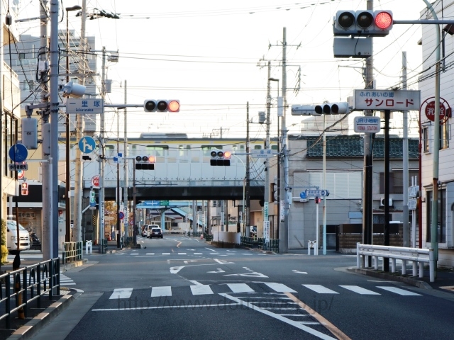 一里塚交差点の写真