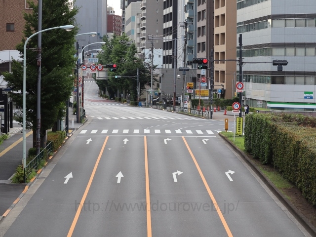 �썑���O�����_�̎ʐ^