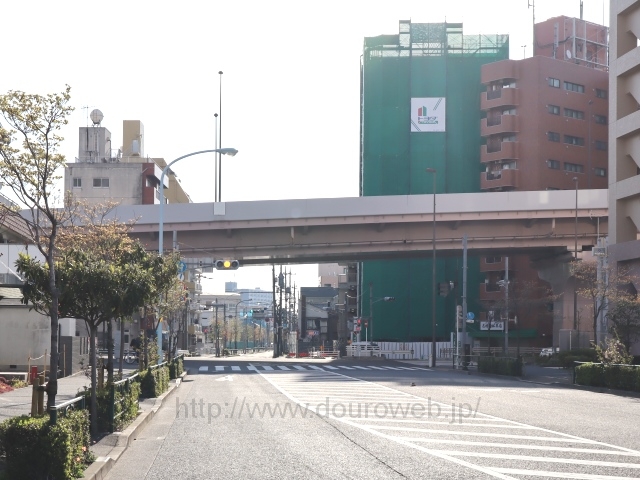 梅田交差点の写真