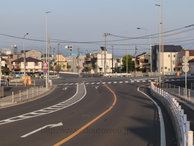 武蔵野橋南交差点の写真