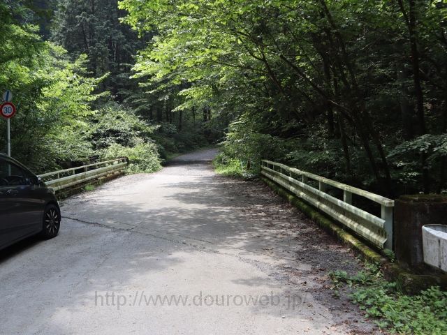 日の出山~上養沢の写真