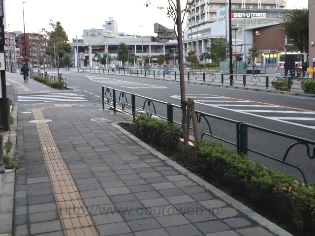 ���̉w�O�̎ʐ^