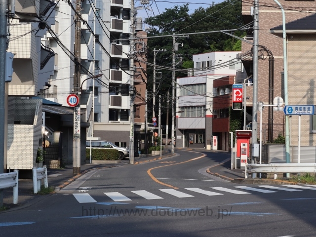 田無町一丁目交差点の写真