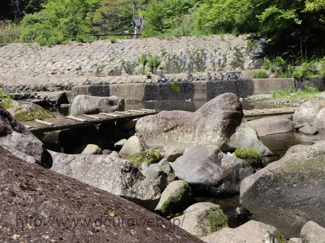 上須雲川沿いの探勝歩道の写真