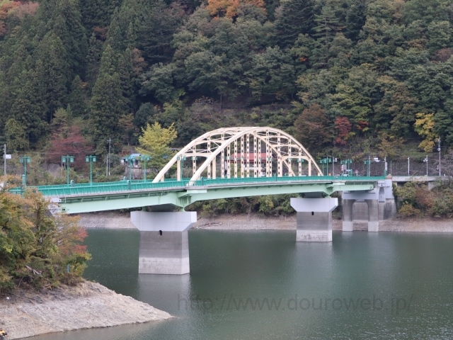 深山橋の写真